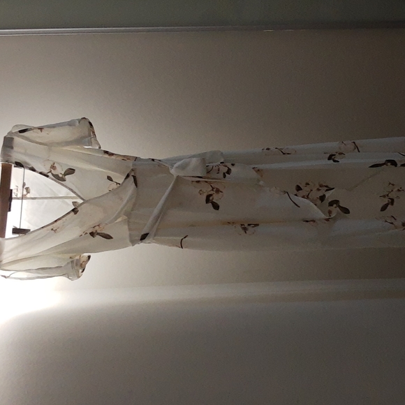 Summer, elegant dress - Picture 3 of 9